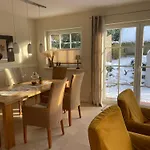 Casa de Férias Reetdach-ferienhaus Strandlaeufer